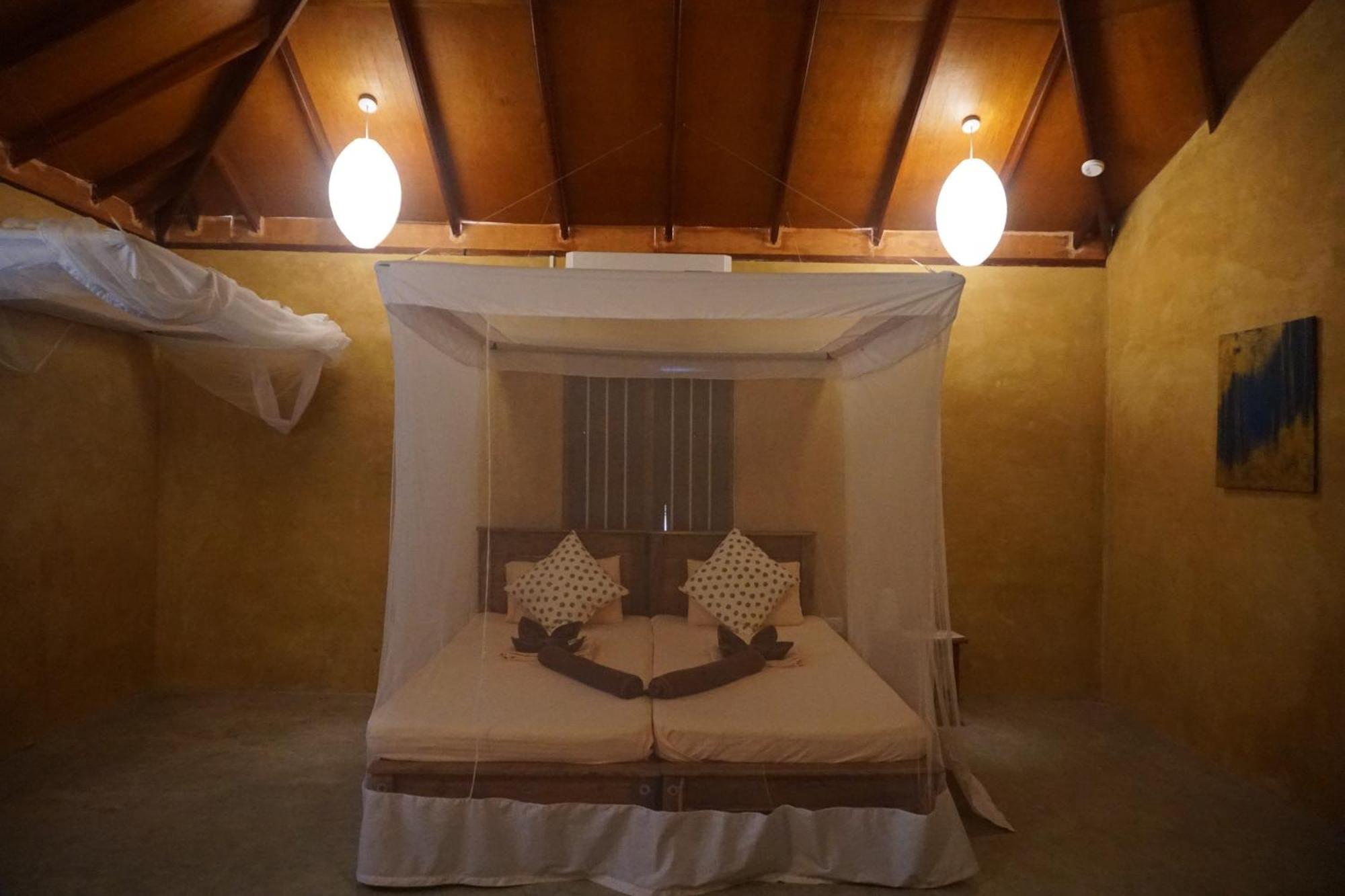 Kitelantis Hotel And Resort Kalpitiya Rum bild