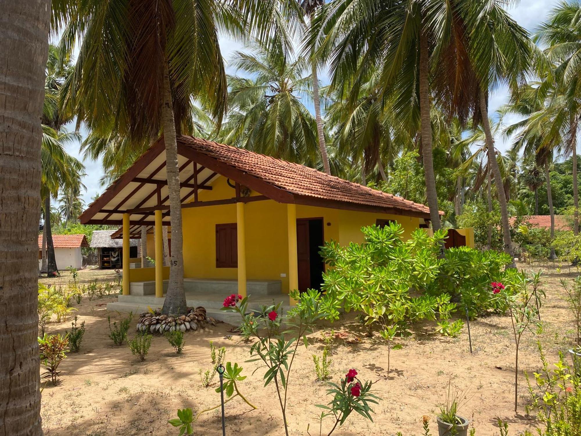 Kitelantis Hotel And Resort Kalpitiya Exteriör bild