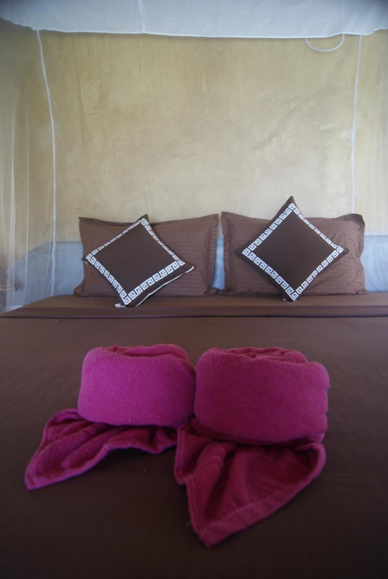 Kitelantis Hotel And Resort Kalpitiya Exteriör bild