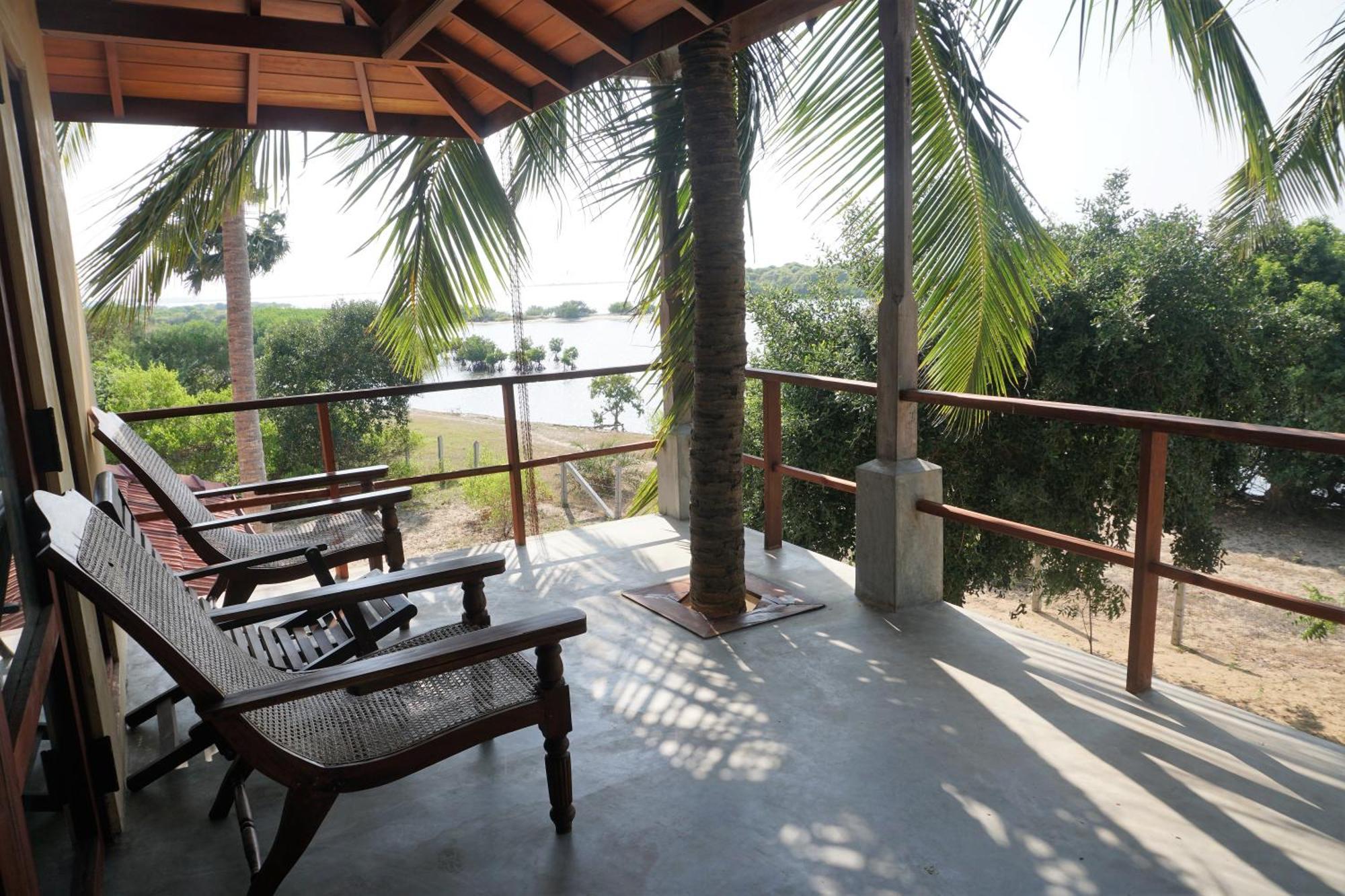 Kitelantis Hotel And Resort Kalpitiya Rum bild