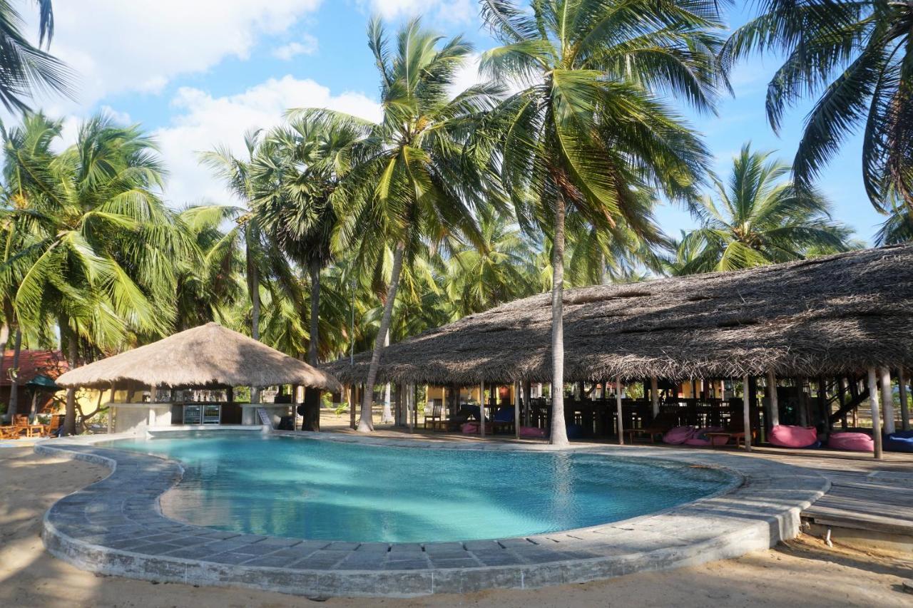 Kitelantis Hotel And Resort Kalpitiya Exteriör bild